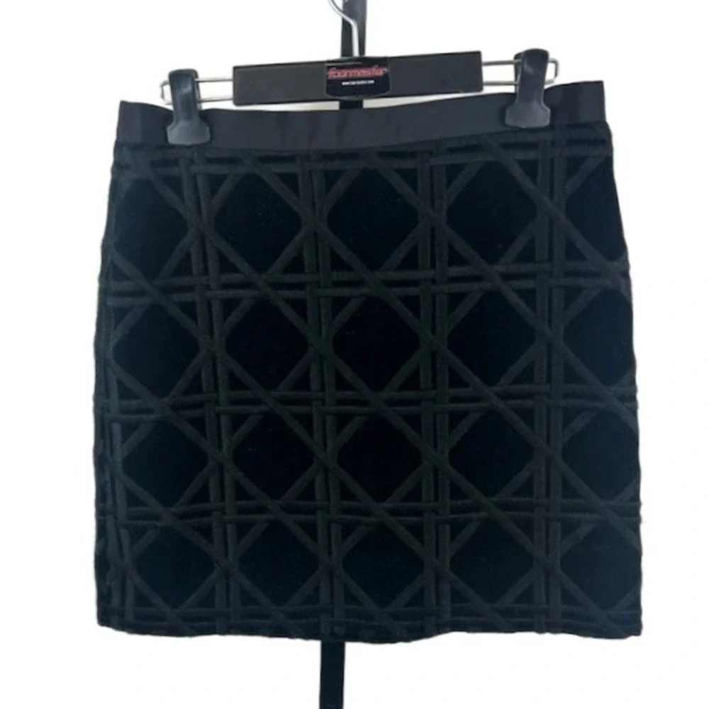 Vineyard Vines Skirt Women's Size 10 Black Lattice‎ Velvet Mini Holiday Party